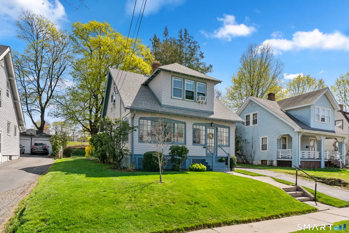 82 Monroe Street, Hartford, CT 06114 - #1