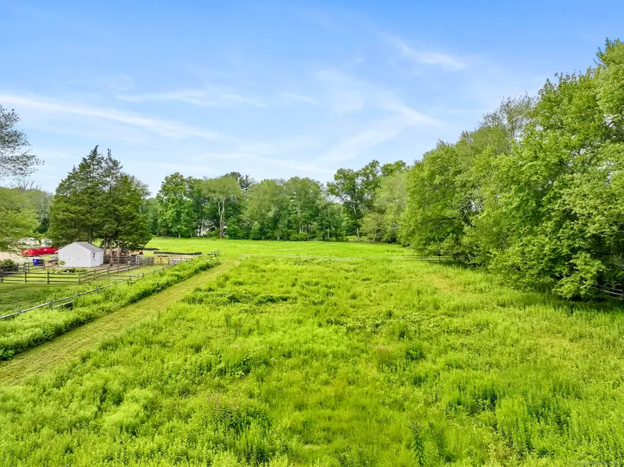 22 Brett Road, Fairfield, CT 06824 - #3