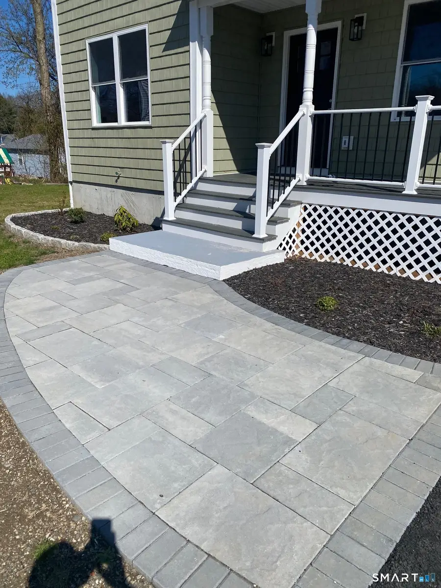 277 Alba Avenue, Bridgeport, CT 06606 - #2