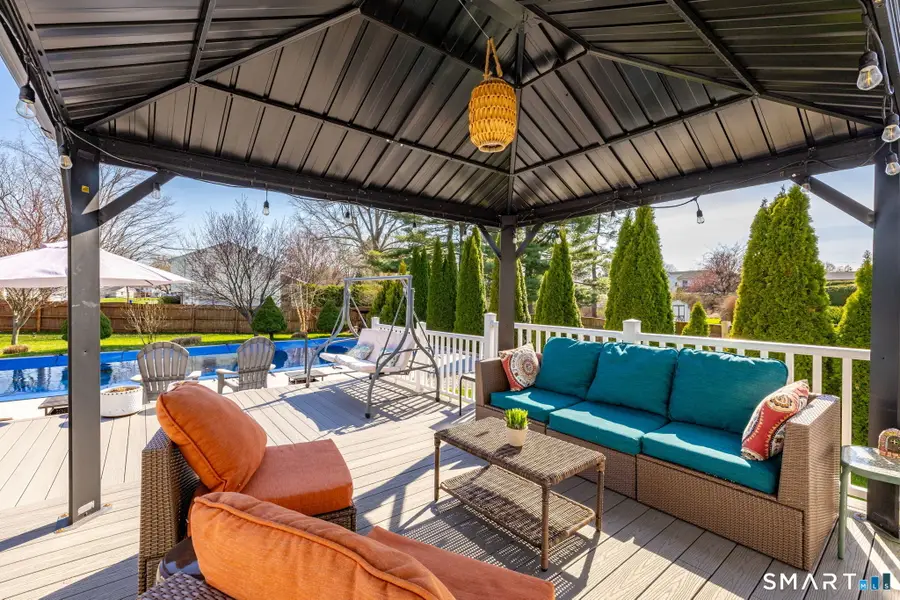 993 Cloverdale Circle, Wethersfield, CT 06109 - #2