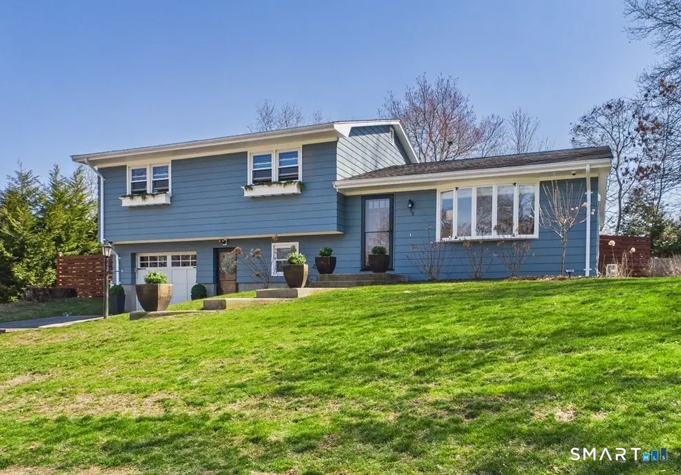 28 Elaine Street, Pawcatuck, CT 06379 - #1