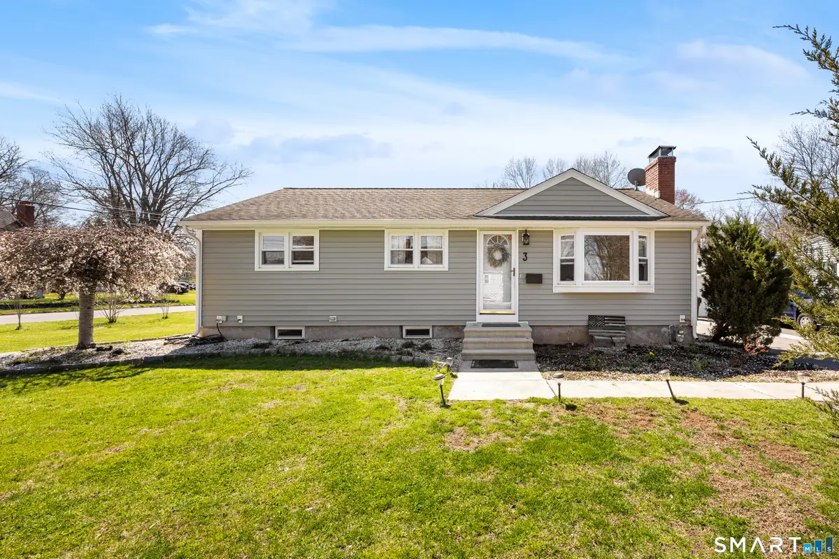 3 Greenlawn Avenue, Newington, CT 06111 - #1
