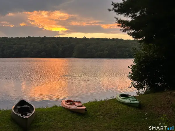 19 Lakeview Drive, Colchester, CT 06415