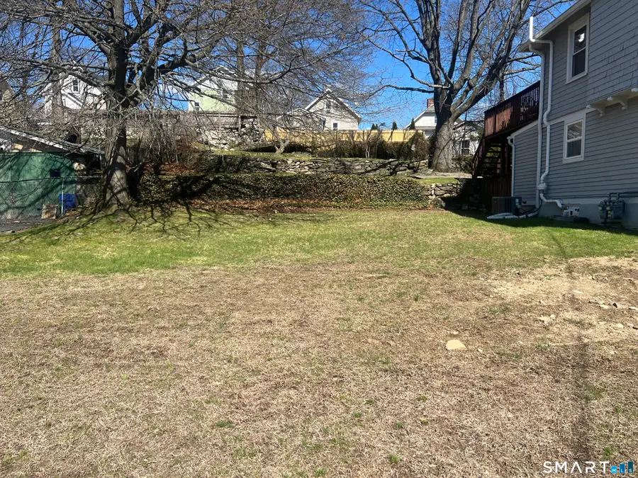 28 Lincoln Avenue, Norwalk, CT 06854 - #3