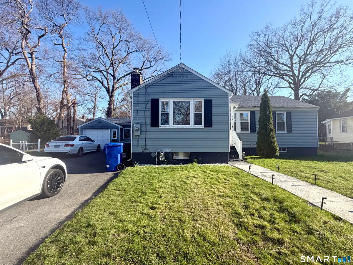 75 Elizabeth Avenue, Bloomfield, CT 06002 - #1