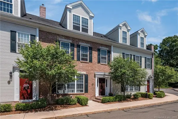 21 Evarts Lane #21, Madison, CT 06443