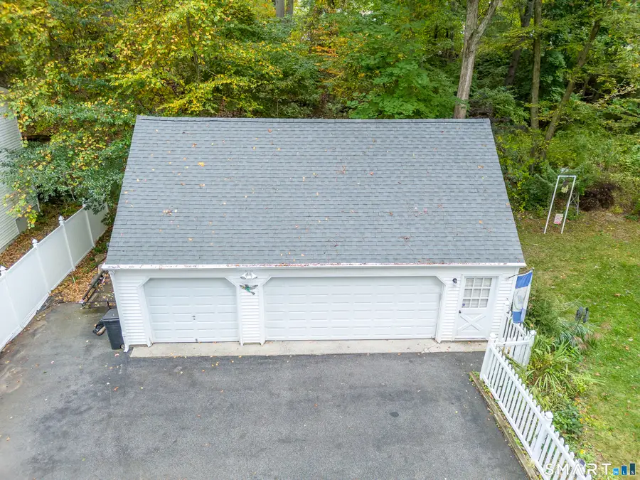 32 Richard Road, Gales Ferry, CT 06335 - #3