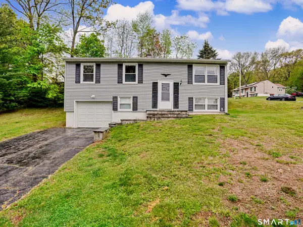 11 Hale Drive, Ansonia, CT 06401