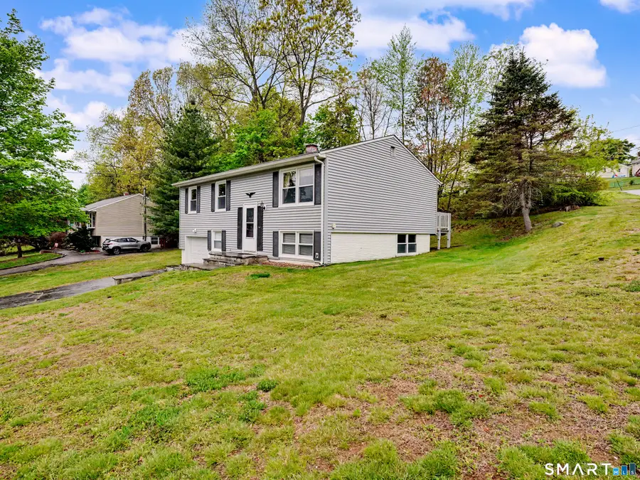 11 Hale Drive, Ansonia, CT 06401 - #3