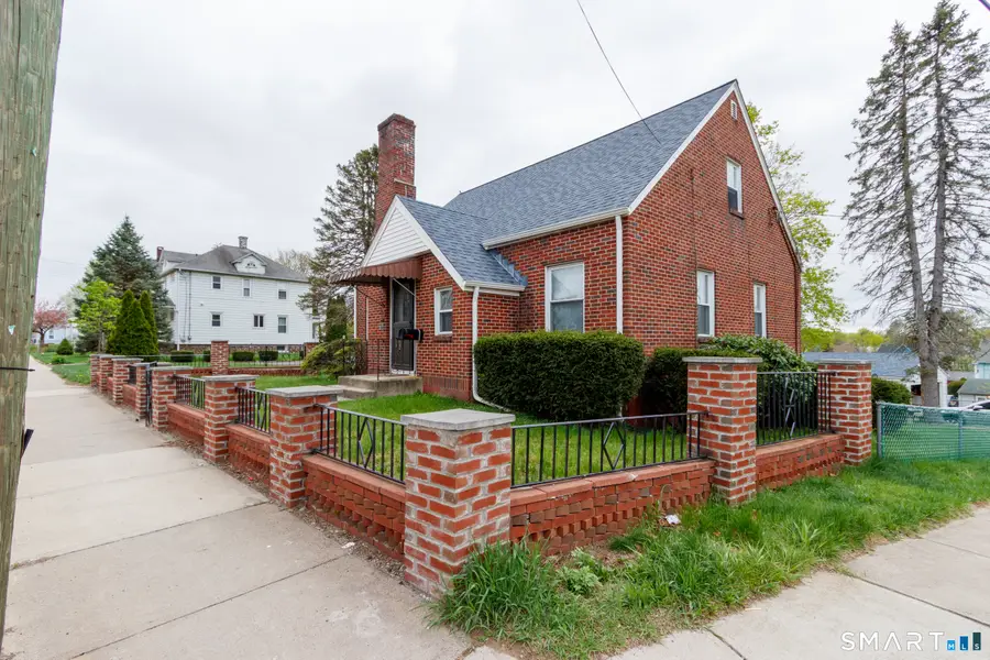 236 Hall Avenue, Wallingford, CT 06492 - #3