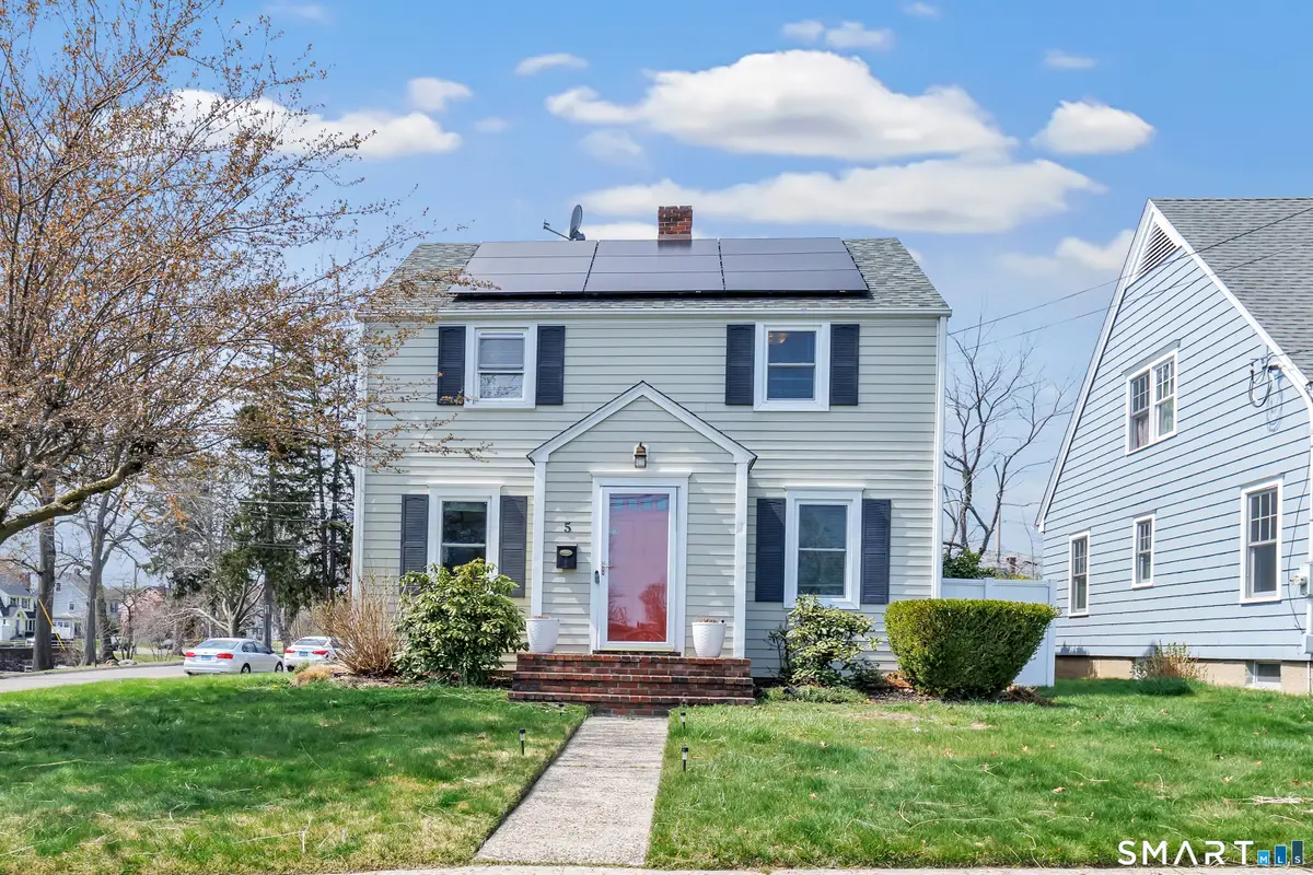 5 Charlton Street, Stratford, CT 06614 - #1