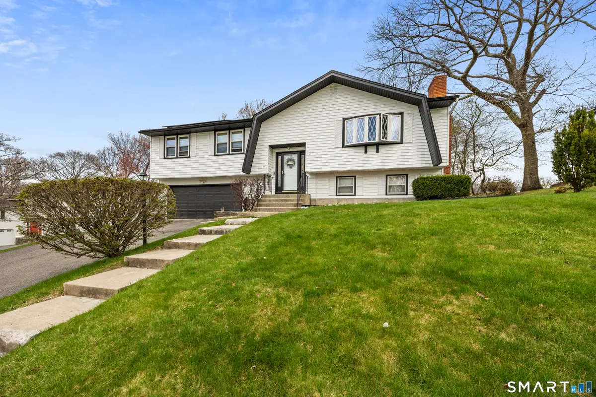 62 White Birch Drive, Waterbury, CT 06708 - #1