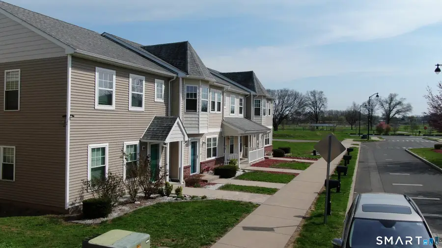 64 Osten Boulevard #64, Hartford, CT 06106 - #3