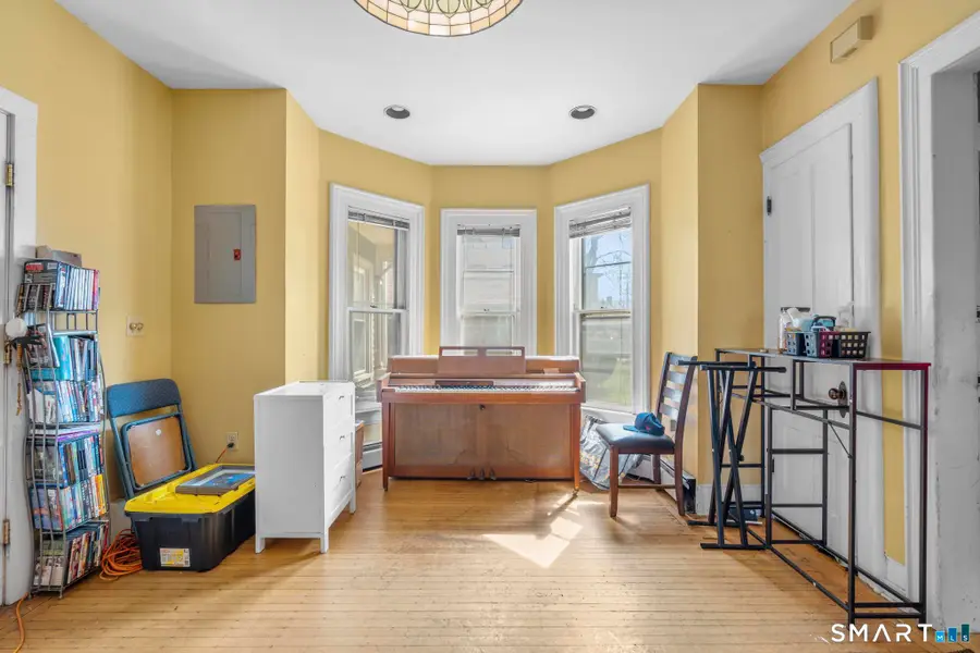 27 Harrison Street, New Haven, CT 06515 - #3