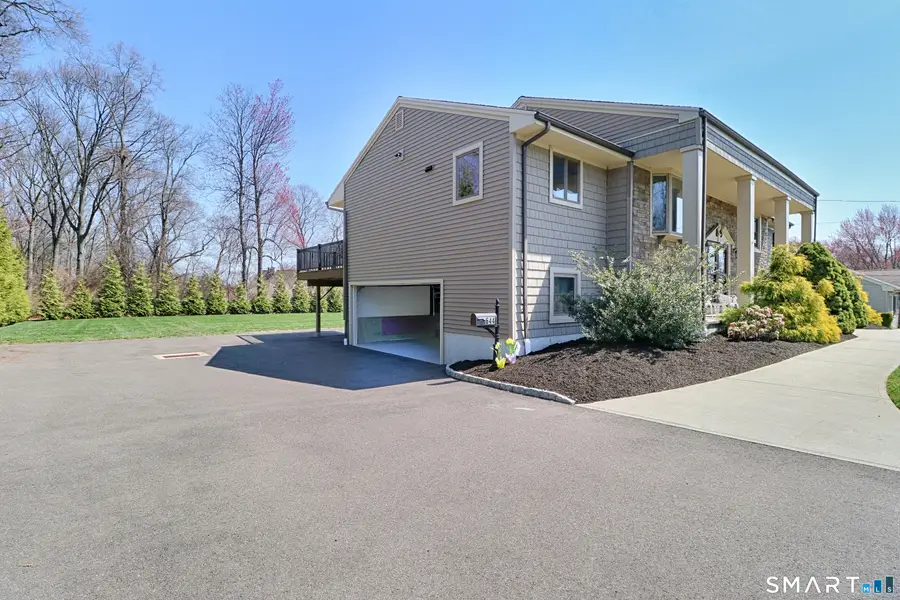 644 Melville Avenue, Fairfield, CT 06825 - #3