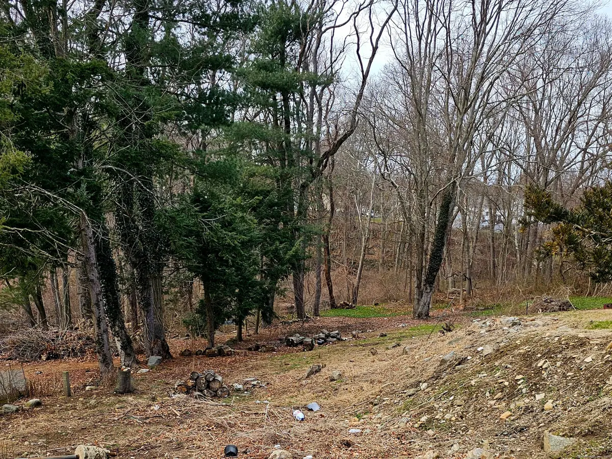 115 Silver Street, Bridgeport, CT 06610 - #1