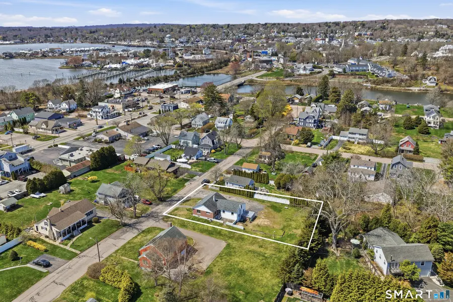 14 Coburn Avenue, Mystic, CT 06355 - #2