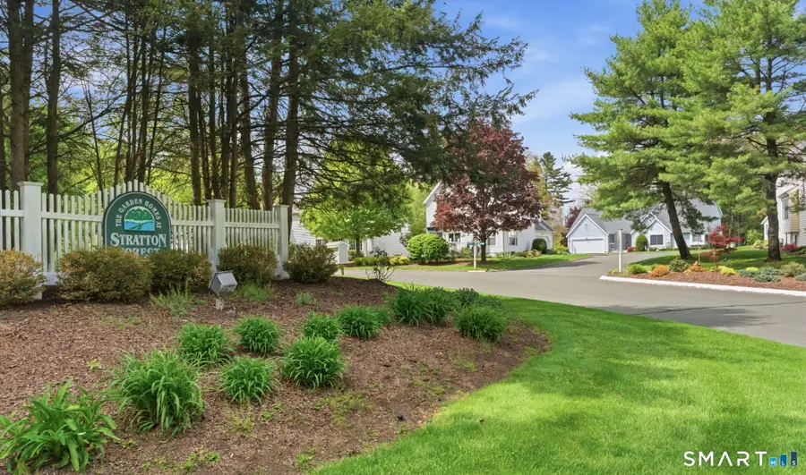 32 Southbridge Court, Simsbury, CT 06070 - #2