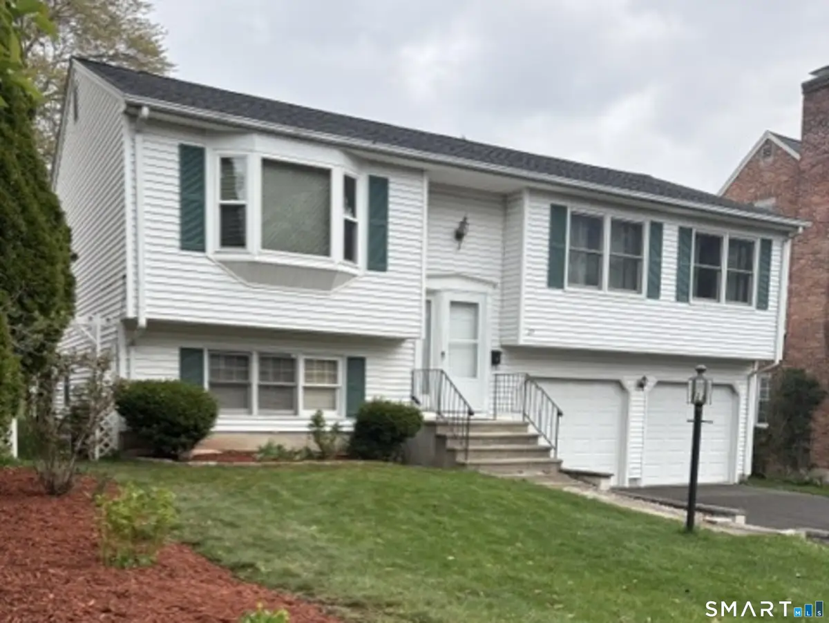 20 Lowell Road, West Hartford, CT 06119 - #1