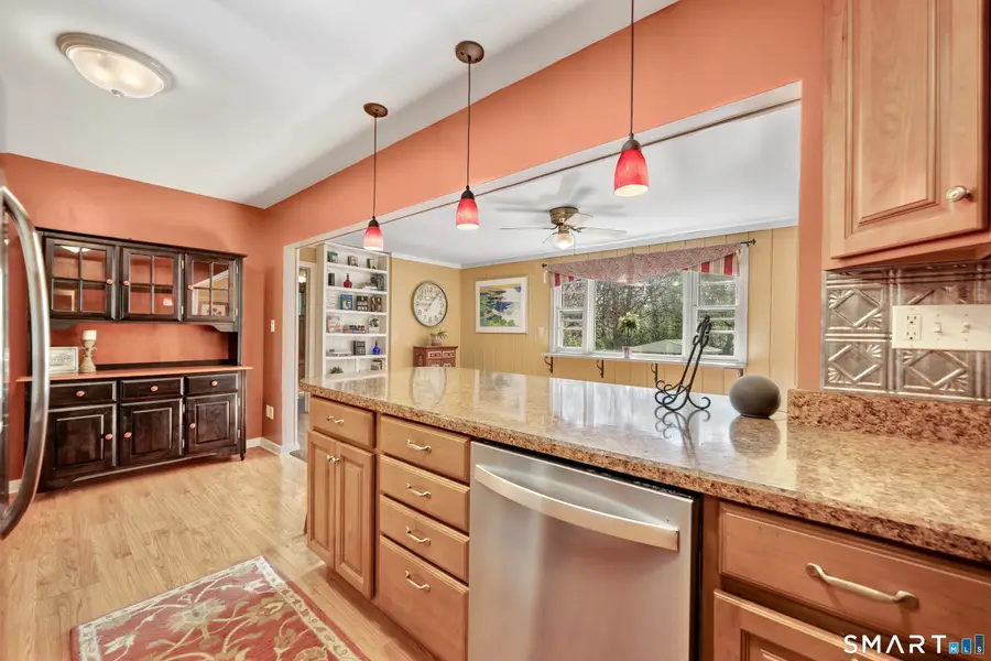 960 Peck Lane, Cheshire, CT 06410 - #3