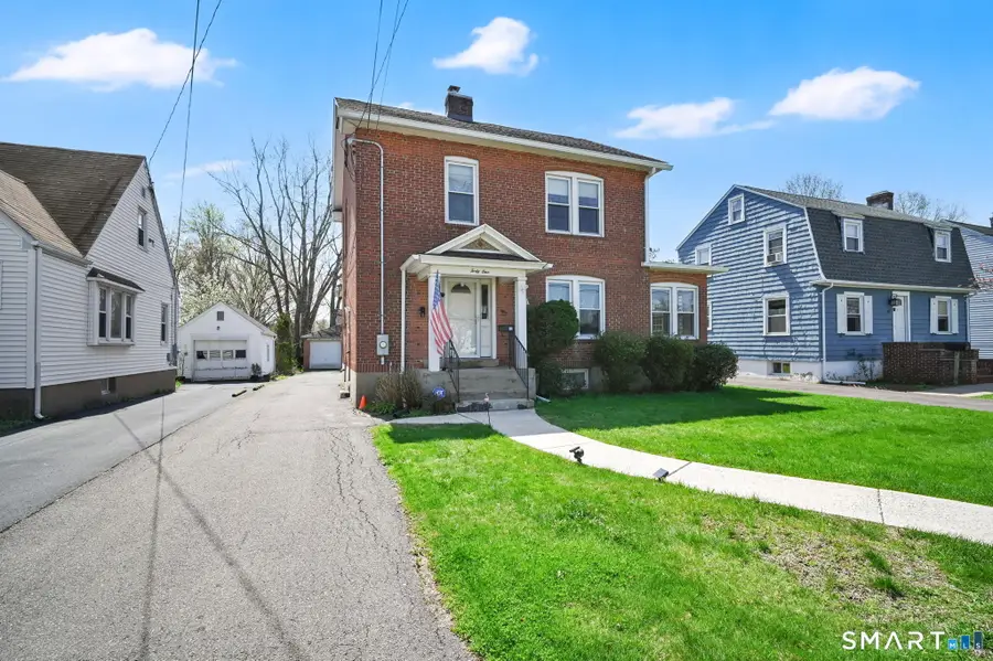 41 Saint James Street, West Hartford, CT 06119 - #2