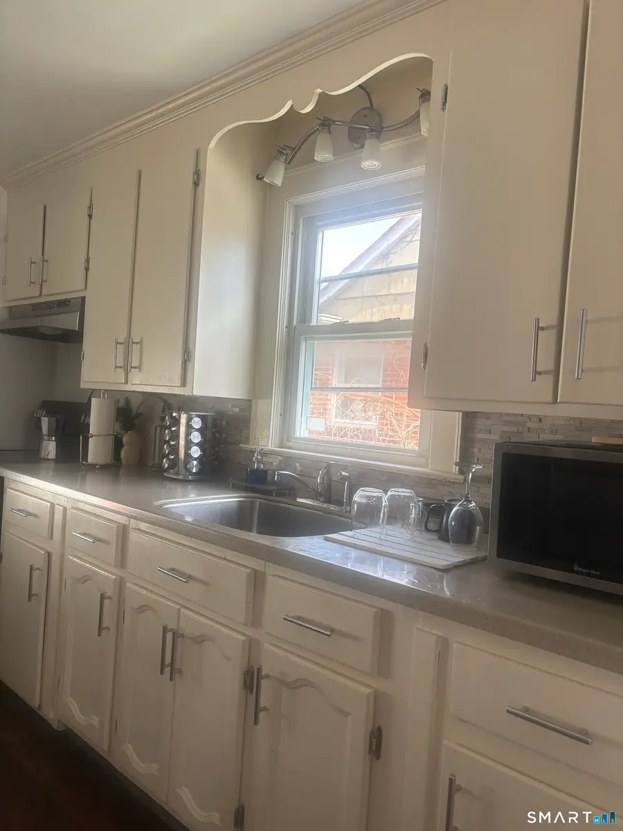 805 Savin Avenue, West Haven, CT 06516 - #3