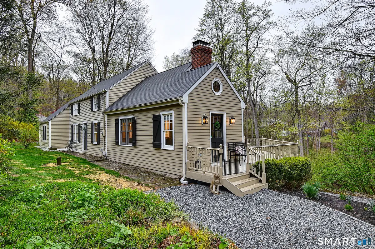 27 Chestnut Hill Road, Newtown, CT 06482 - #1