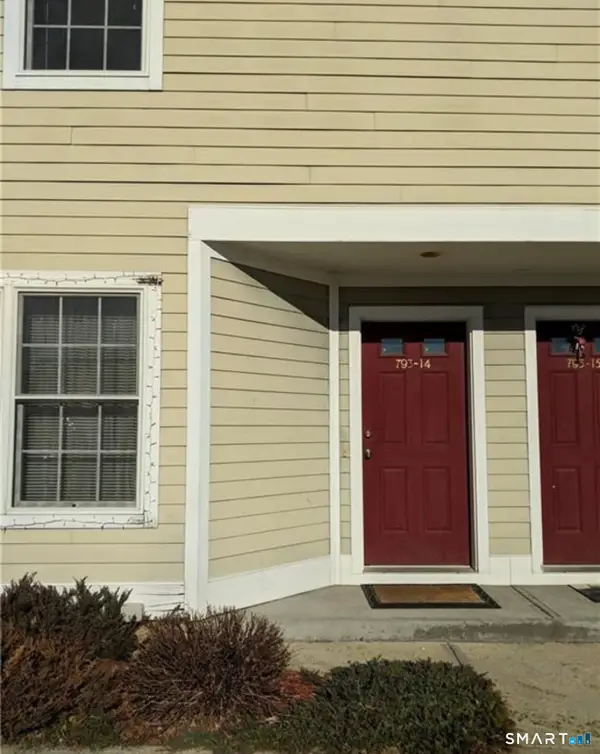 793 Federal Road #14, Brookfield, CT 06804