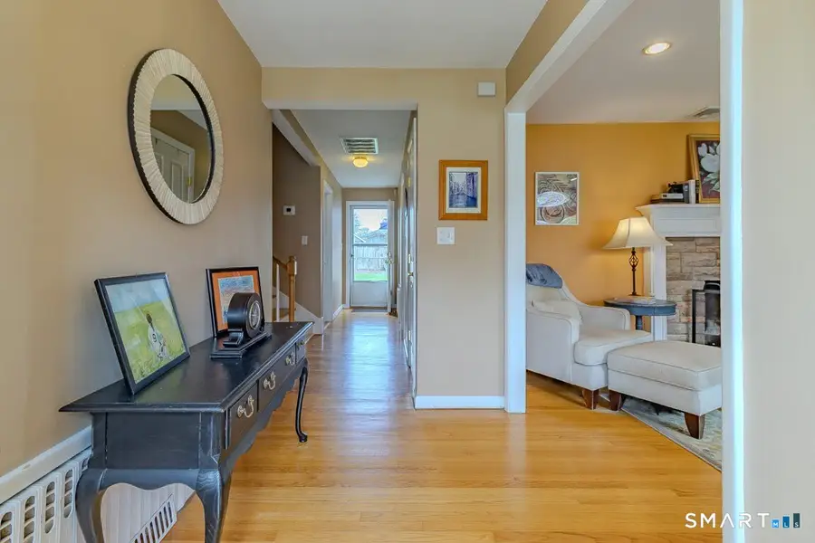 220 Oak Ridge Road, Stratford, CT 06614 - #3