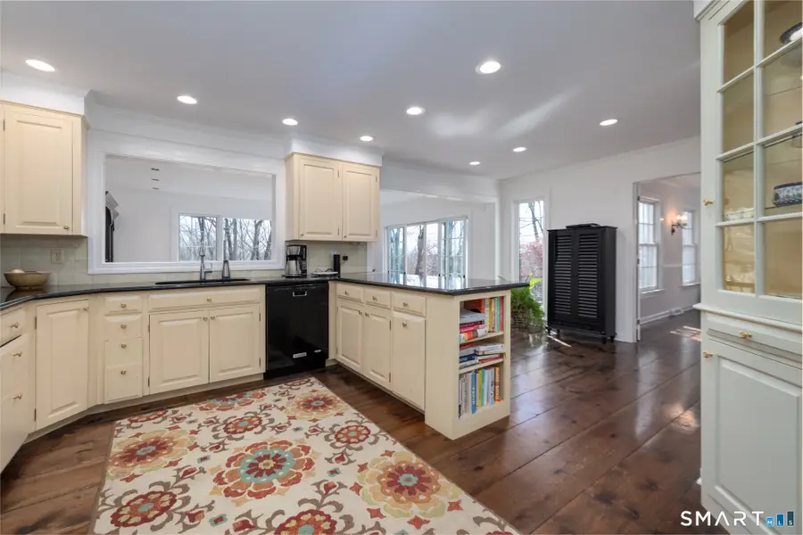 122 Crest Road, Middlebury, CT 06762 - #3