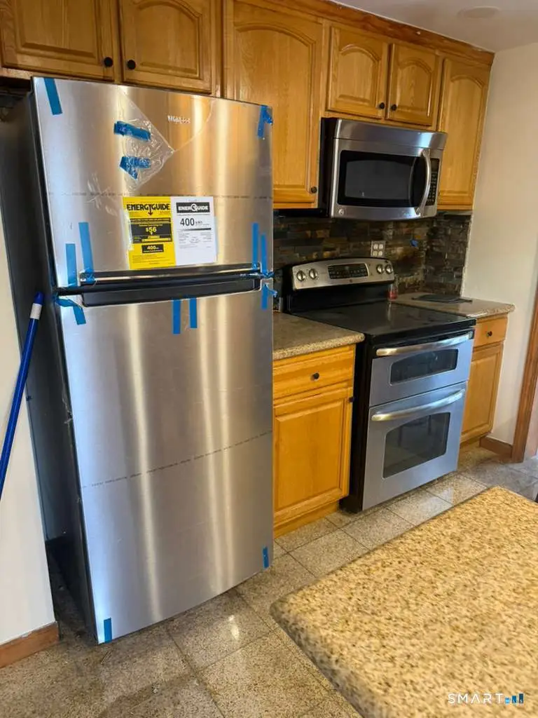 57 Concord Circle, Wethersfield, CT 06109 - #3