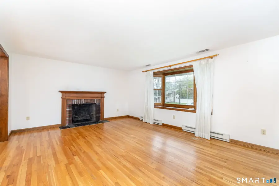 60 Tremont Street, Newington, CT 06111 - #3