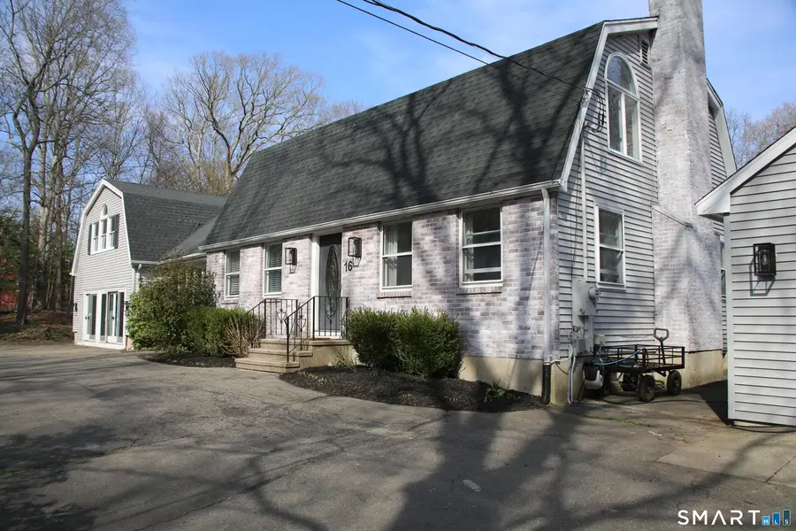 16 Diana Drive, Woodbridge, CT 06525 - #2