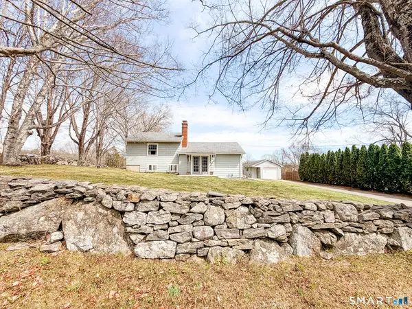 53 Prospect Street, Woodstock, CT 06281