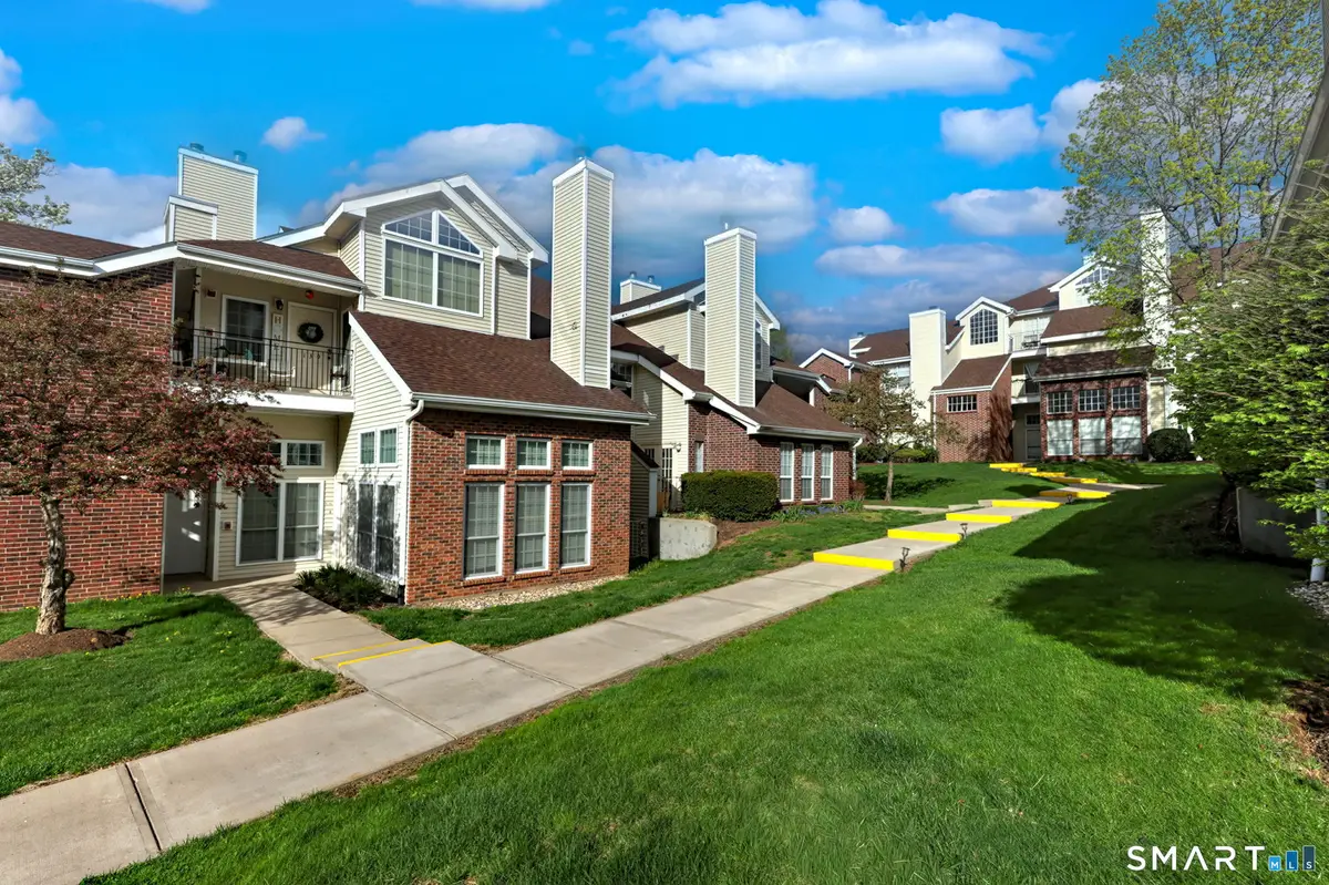 138 Carriage Crossing Lane #138, Middletown, CT 06457 - #1