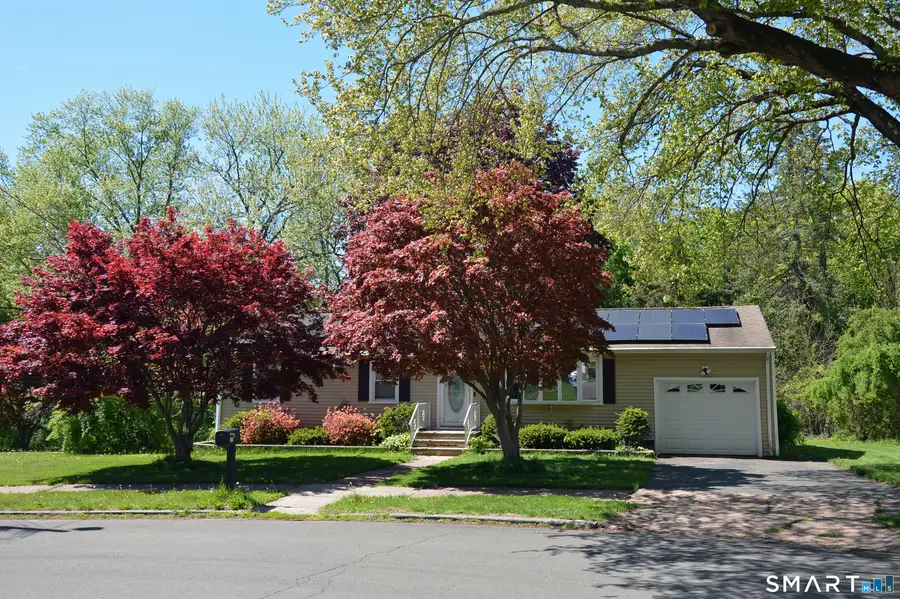 45 Dennis Circle, Hamden, CT 06514 - #2