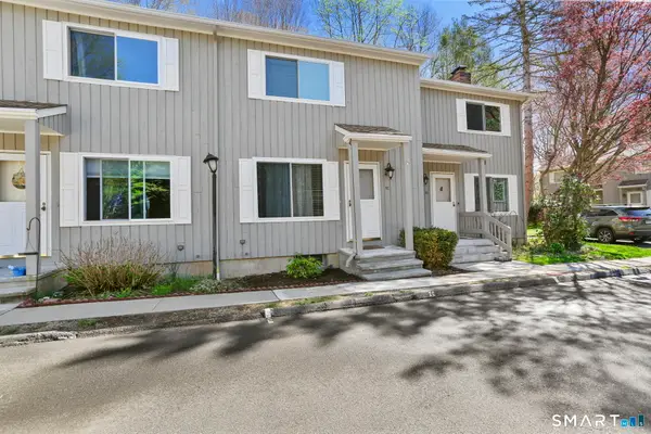 100 Ten Coat Lane #2C, Shelton, CT 06484