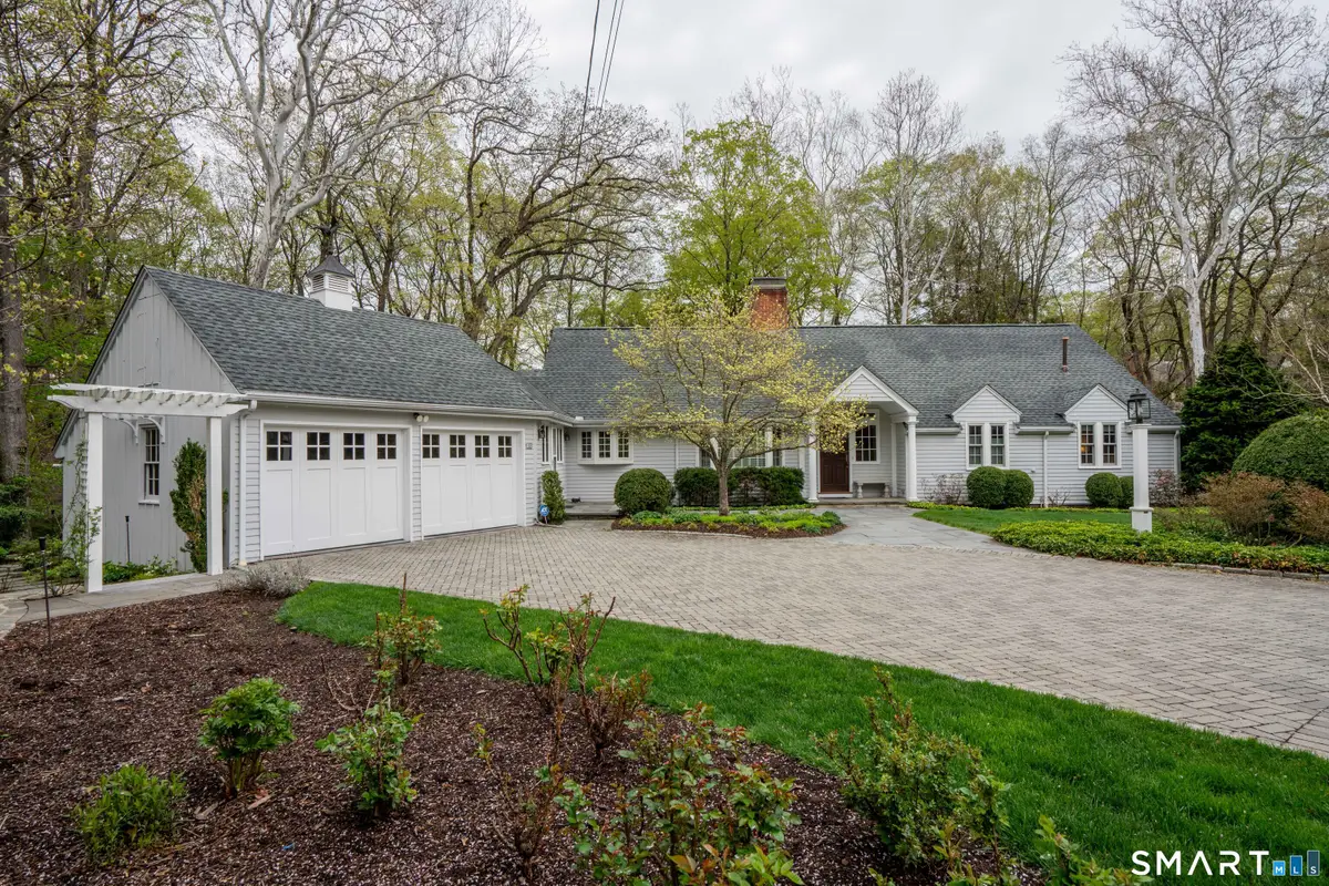 15 Sunfield Lane, West Hartford, CT 06107 - #1