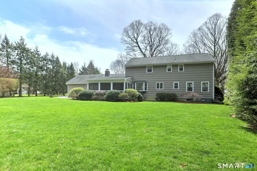 9 Kitcher Court, Trumbull, CT 06611 - #3