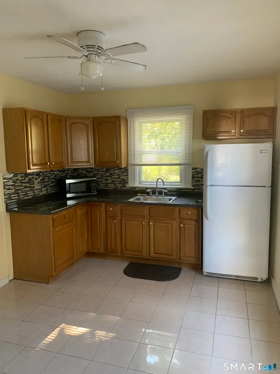 18 Walnut Street, West Haven, CT 06516 - #2