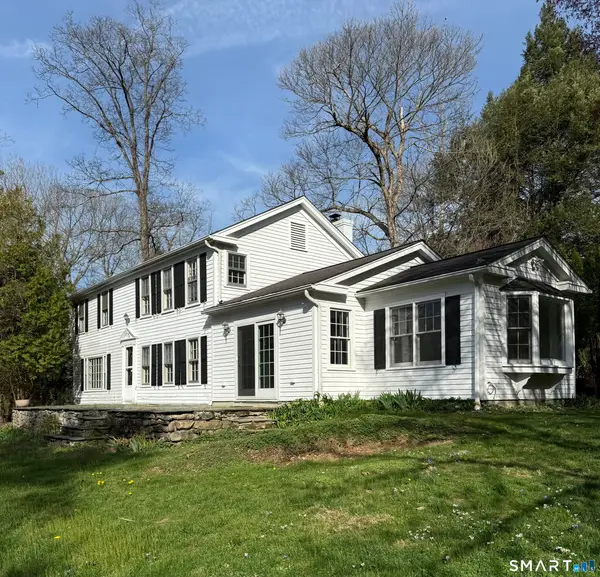 32 Pond Brook Road, Newtown, CT 06470