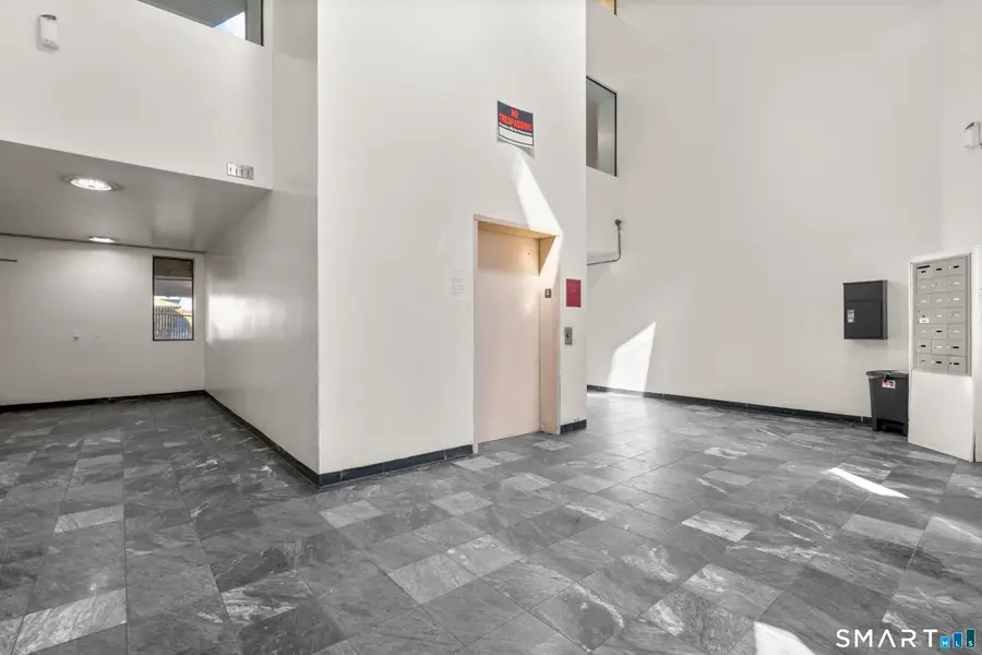 183 Livingston Place #3, Bridgeport, CT 06610 - #2