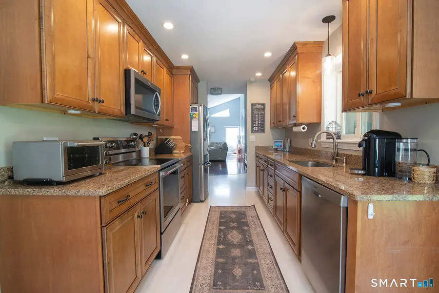 35 Stewart Road, Pawcatuck, CT 06379 - #3