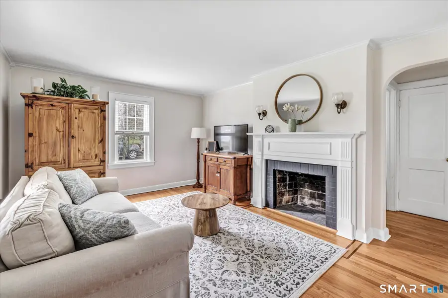 21 Grove Street, Shelton, CT 06484 - #3