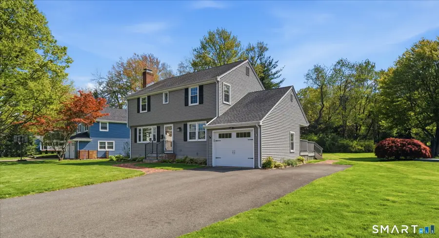 32 Meadowgate Street, Wethersfield, CT 06109 - #2