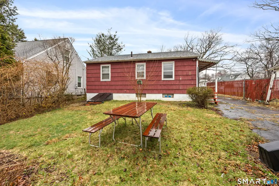 7 Richard Terrace, Waterbury, CT 06705 - #3