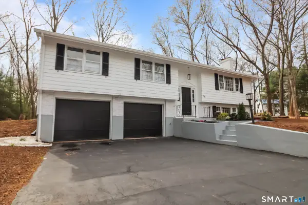 14 Dean Drive, Glastonbury, CT 06073