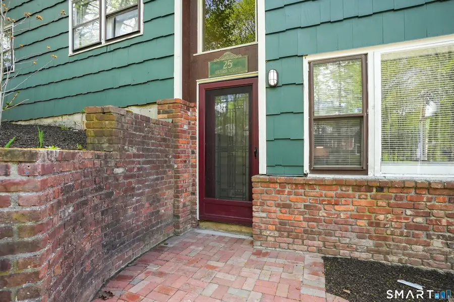 25 Oxford Street, Bethel, CT 06801 - #3