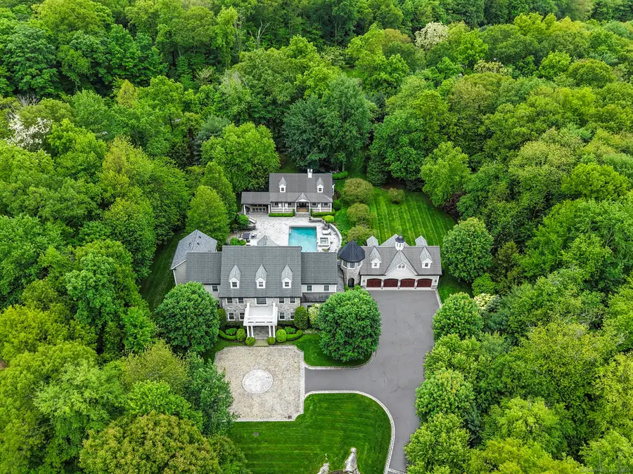 34 Carrington Drive, Greenwich, CT 06831 - #2