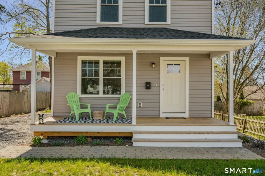 12 Sander Street, New London, CT 06320 - #3